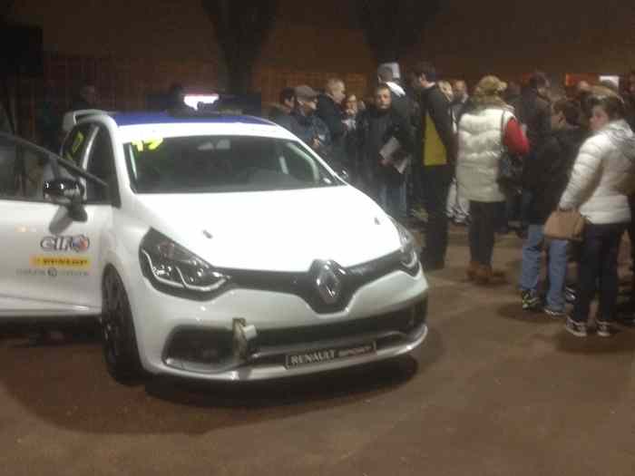 clio cup 4 2