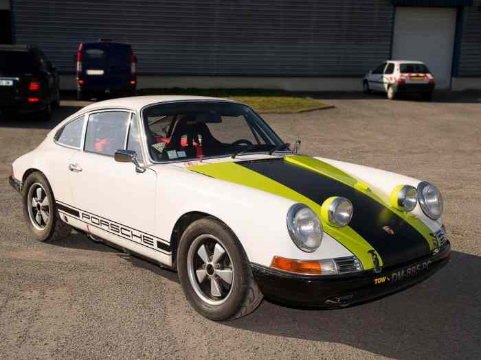 Porsche 911 T 2.0 lt 1969 1