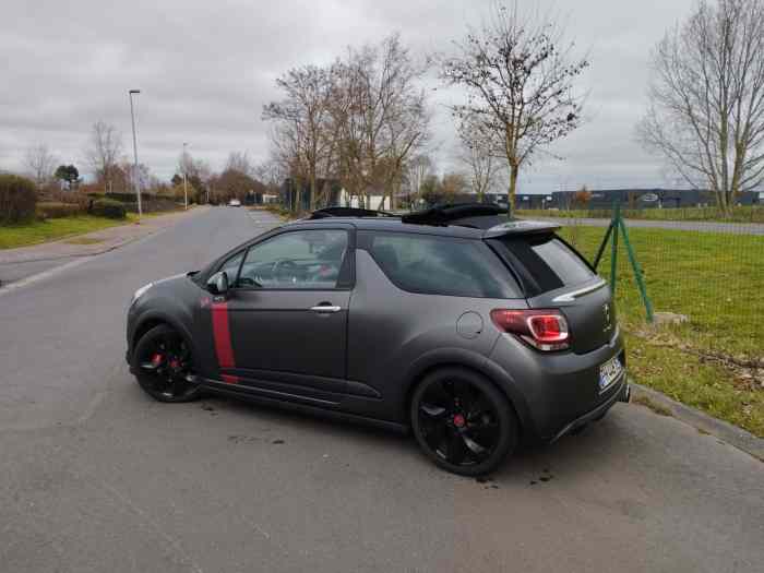 DS3 RACING CABRIOLET