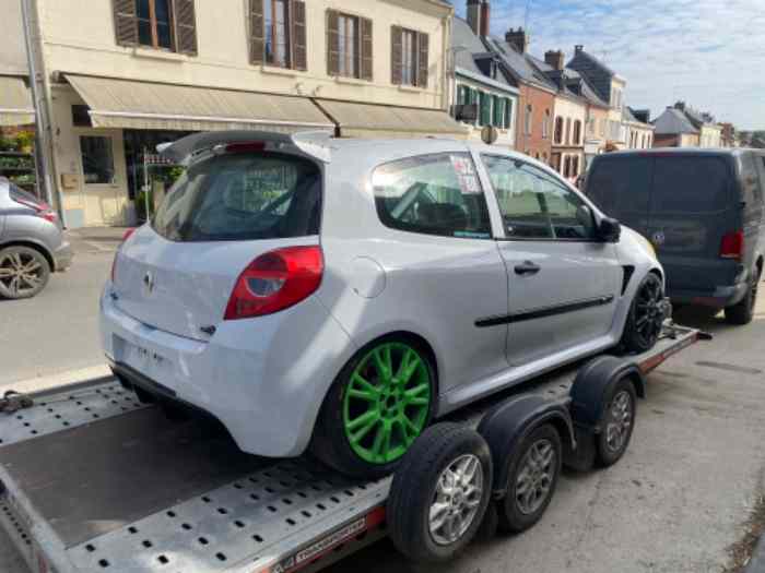 Clio cup X85 1