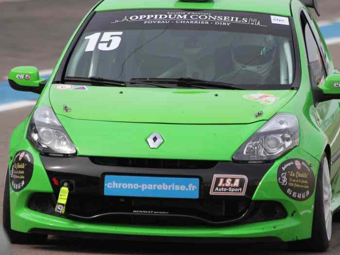 Clio 3 cup x85