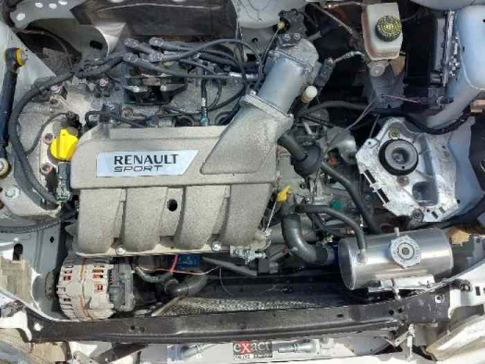 Clio 16s circuit moteur F4R830 - a finir de remonter 2