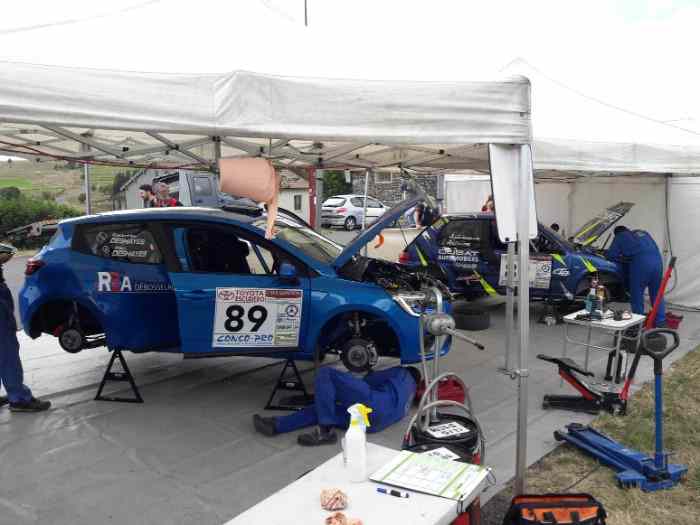 SEYVOZ SPORT Loue RENAULT CLIO Rally5 2