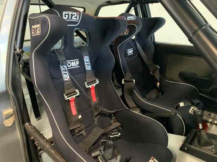 PAIRE 2 SIEGES BAQUETS OMP GT2i FIA RS...