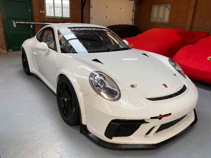 991.2 GT3 Cup | 70 hrs + ABS = 129.000 € 1