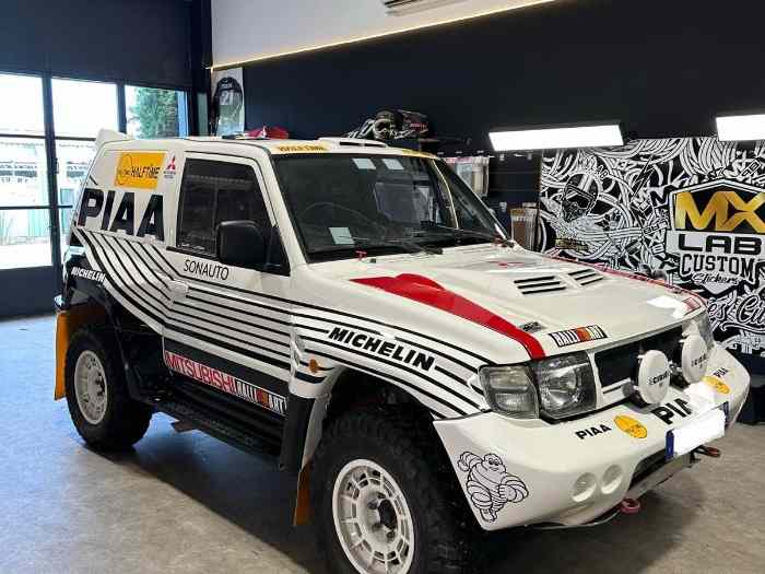 Mitsubishi Pajero EVO 3.5 MIVEC Dakar RALLI ART Année 1997 0