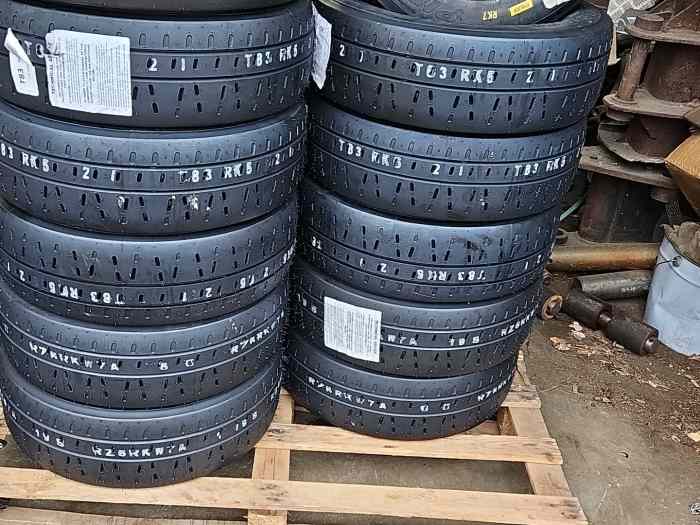 pneus pirelli 14 pouces neuf 2024 envo...