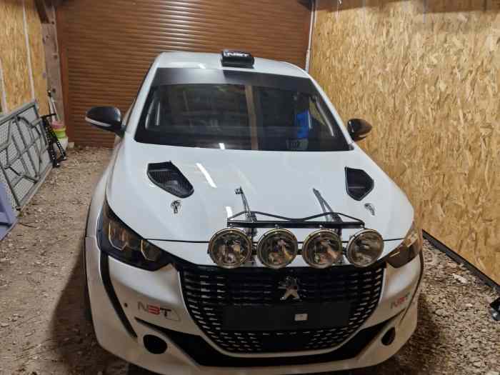 PEUGEOT 208 RALLY 4 83000€ HT 2