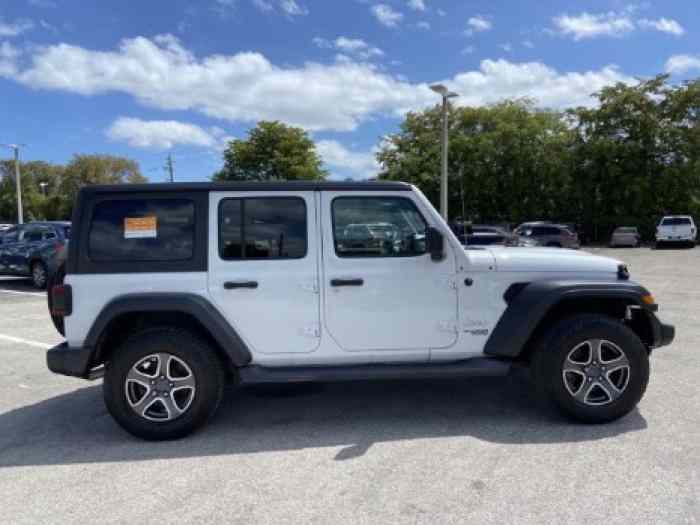 Selling My 2020 Jeep Wrangler Unlimite...