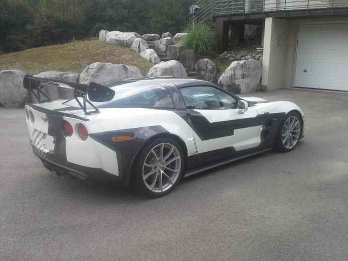 Corvette ZR1 de 2012 (C6) 1