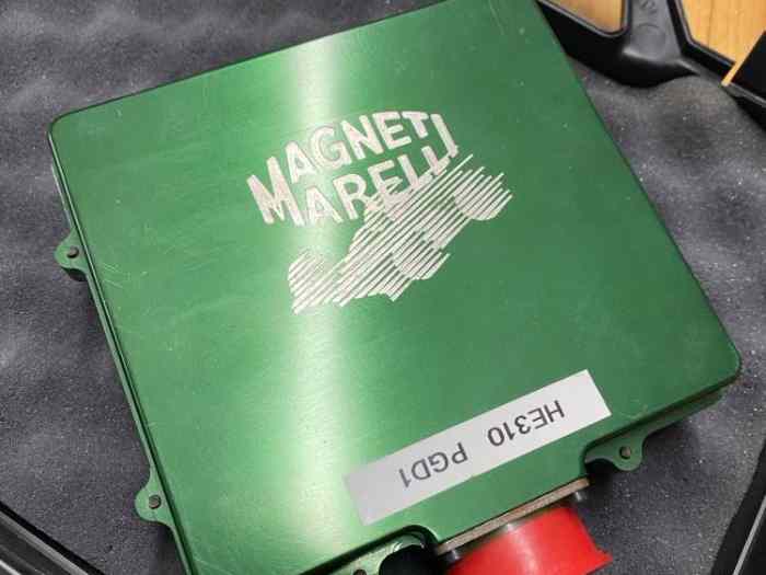 boitier électronique Magneti Marelli M...