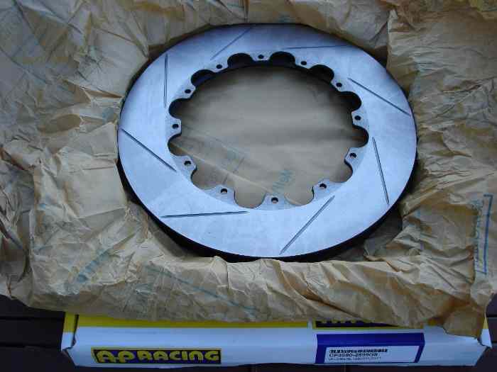 2 DISQUES AP RACING 330X28MM NEUFS 1