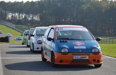 LOCATION  TWINGO CUP PAU VILLE 0