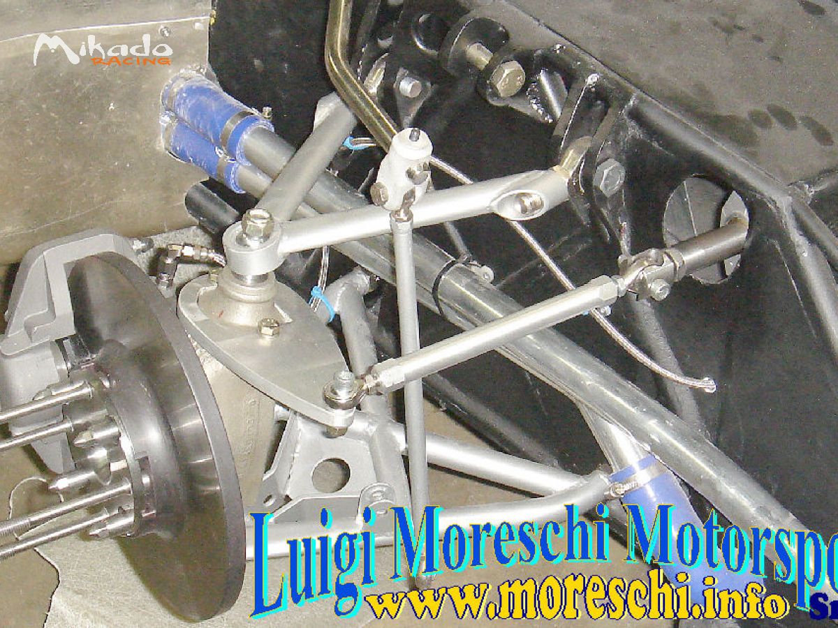 Magnesium front uprights for Abarth – photo 5 sur 6