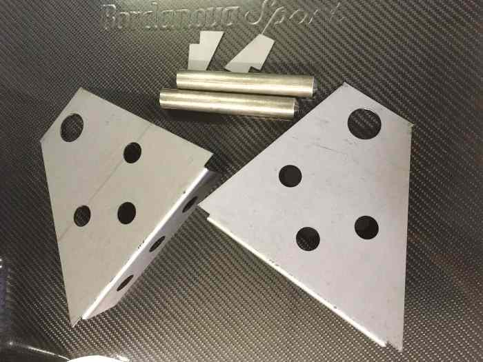 Kit renfort de triangles Clio 16s Williams a souder VERSION 180 cv 0