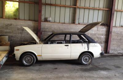Toyota starlet kp 60 2