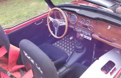 Triumph TR4 1963 préparée VH 3