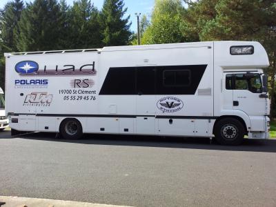 Motor home Poids lourd aménagé course et camping-car 0