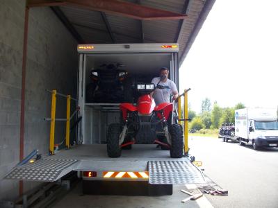 Motor home Poids lourd aménagé course et camping-car 2
