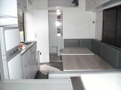 Motor home Poids lourd aménagé course et camping-car 5