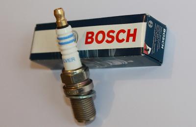 Bougies froide BOSCH F4CS 106 saxo 306 206 VW