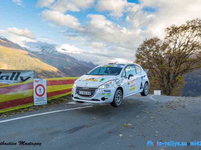 LOCATION PEUGEOT 208 R2 1