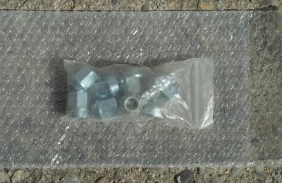 8 ECROUS a TETE CONIQUE 14x150 neuf