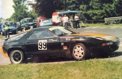 Porsche 928 s4 préparée course de côte/circuit 1