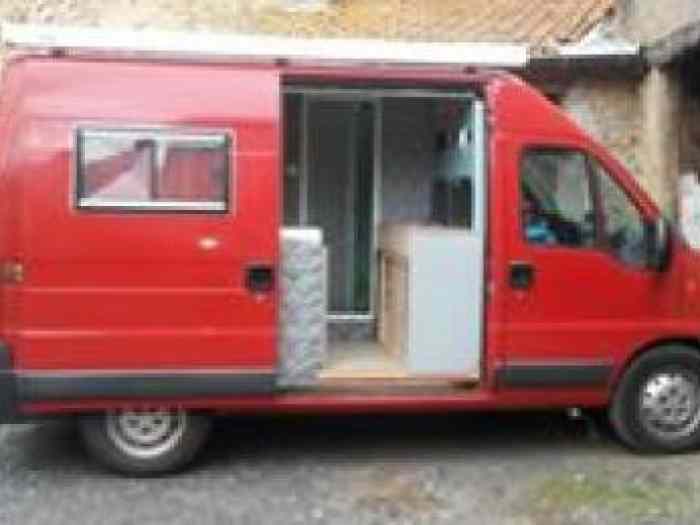 camion amenage a vendre