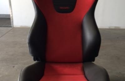 SIEGE RECARO ROUGE ET NOIR