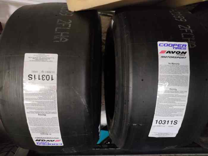 Pneus AVON Slick 210/550/13 - Gomme A15
