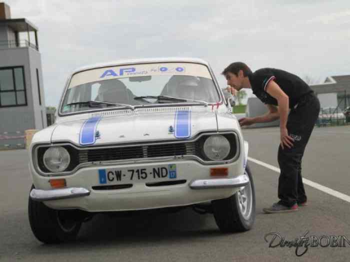 TOUR AUTO OPTIC2000 - Location Ford Escort groupe 1 RS2000 VHC 0