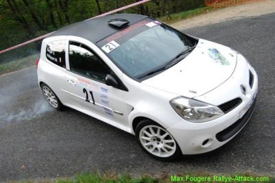 RALLY SERVICE RACING loue ses CLIO   R3 MAX 4
