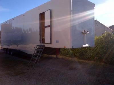 Vends semi remorque.