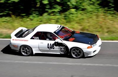 Nissan Skyline R32 GTR compétition 0