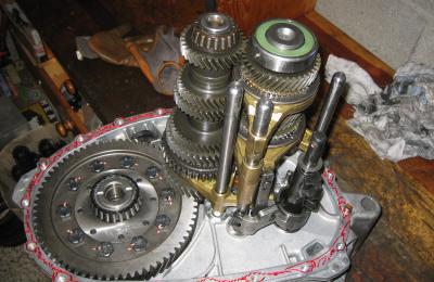boite TL4 clio3 rs autobloquant et couple court  12-69 1