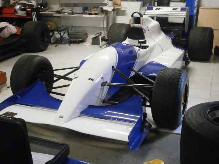 F3000 Lola T92/50 Cosworth 1