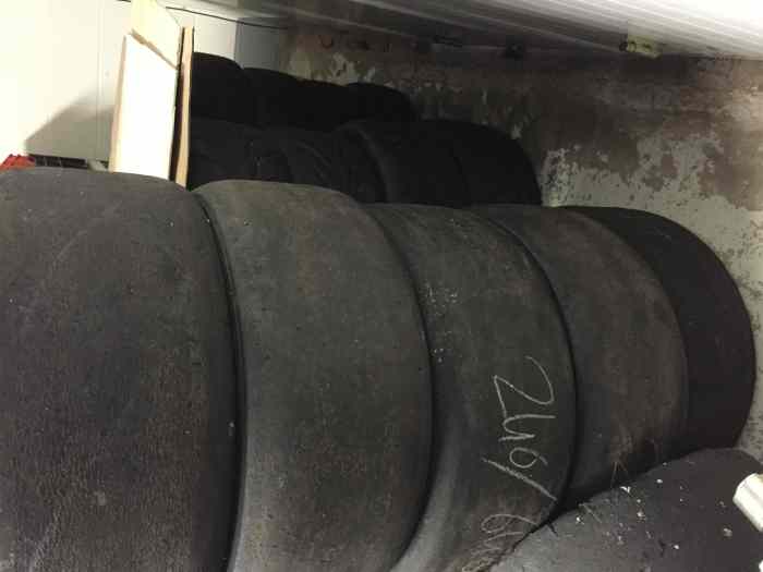 4 Pneus Slicks Circuit YOKOHAMA A005 240 640 17 0