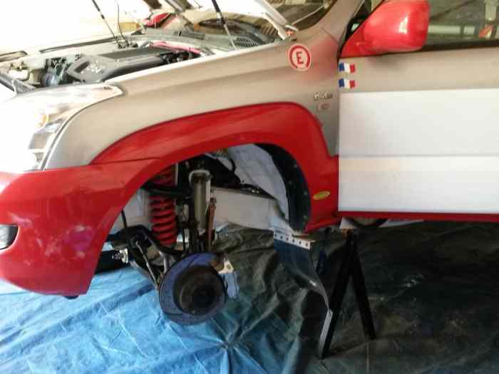 TOYOTA LAND CRUISER KDJ 120 T2 RALLYE RAID 4