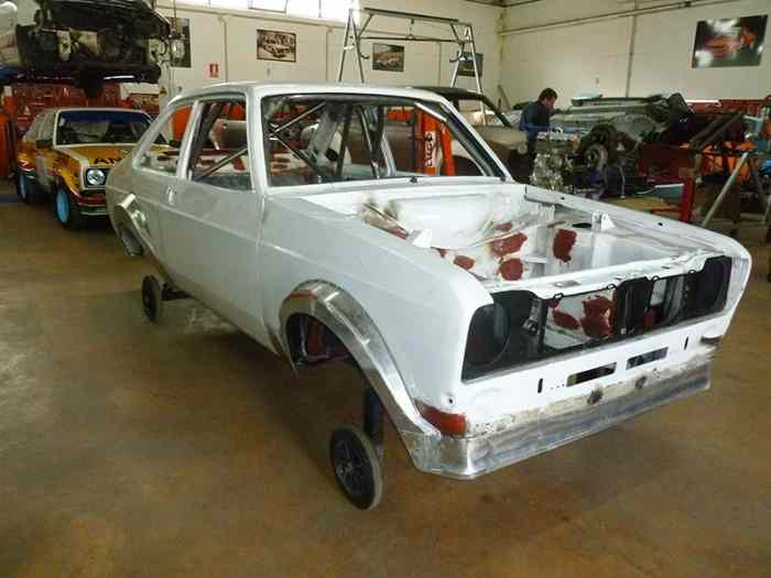 Vendo carroceria ford escort mk2 matricula española 0