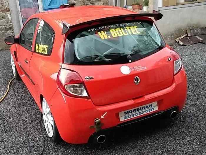 A vendre RENAULT CLIO III CUP 2