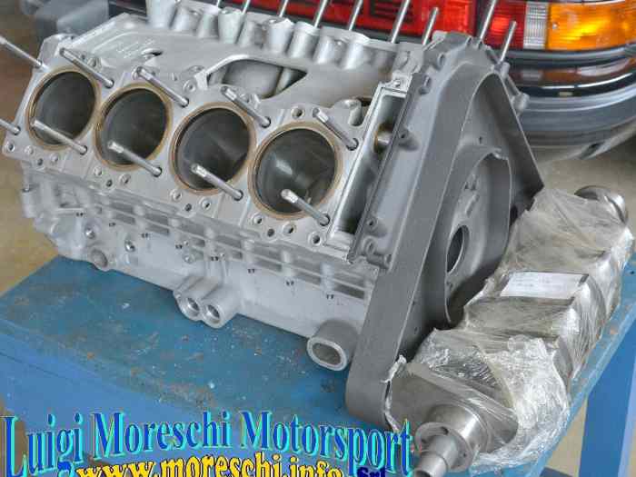 Cosworth V8 Parts 2