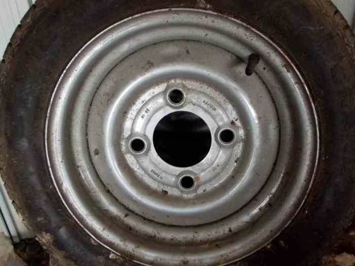 Pneus diverse neufs + amortisseur sachs 3