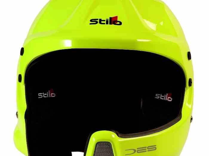 AM2C RACING distributeur STILO vous propose les casques de couleur jaune fluo 4