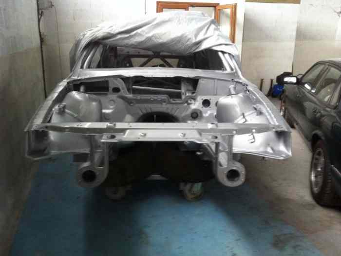 CAISSE COURSE BMW M3 AVEC CARTE GRISE 0