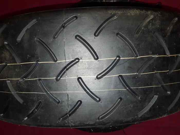 Pneus Dmack 18 neuf 2