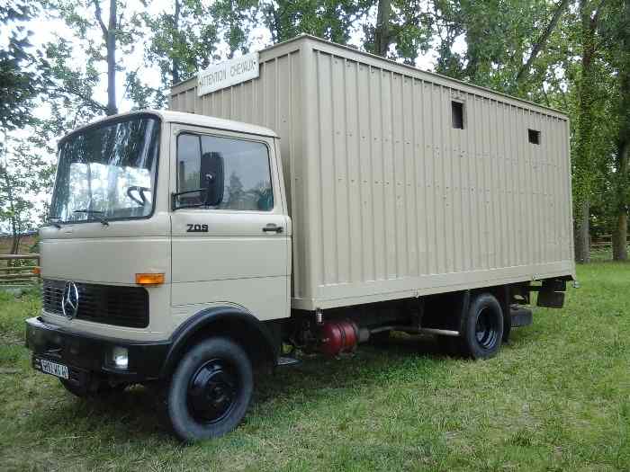 Camion Bétaillère Mercedes 709 0