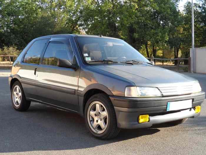 106 xsi CT VIERGE 1.4 98cv 42 000kms d