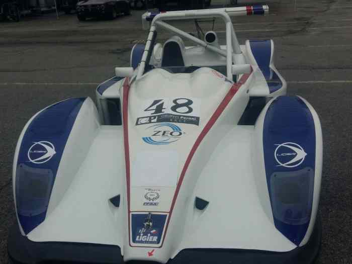 vendo ligier JS 51 del 2010 2