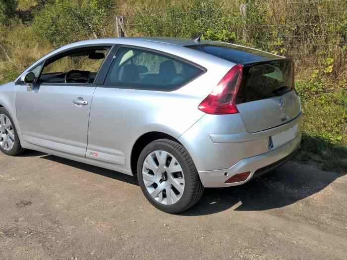 Citroen C4 coupé vts 2.0 hdi 138cv 4